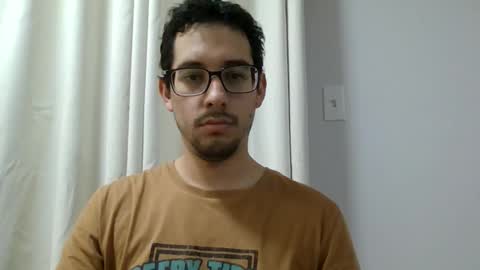 Snapshot of jean_hard_ chatting on 11/25/25, 06:46 jean_hard_ online show from 11/25/25, 06:46