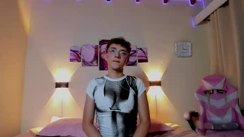 jean_pool18 online show from 05/14/26, 02:07