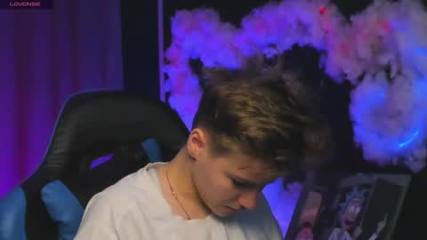 jean_wilsons online show from 11/25/25, 11:21