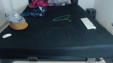 Jean Carlos online show from 12/17/25, 08:04