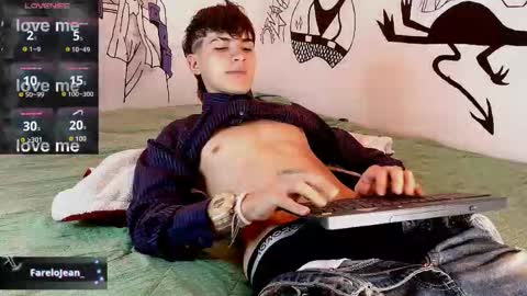 Snapshot of jeanfarelo chatting on 10/24/25, 11:34 Jean online show from 10/24/25, 11:34