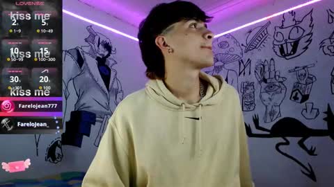 Snapshot of jeanfarelo chatting on 11/16/25, 10:37 Jean online show from 11/16/25, 10:37