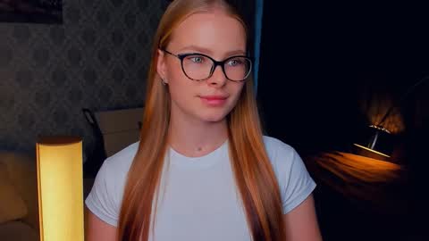 Jenny online show from 10/07/25, 07:05