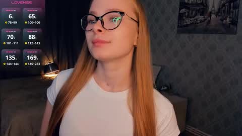 Jenny online show from 11/06/25, 07:20