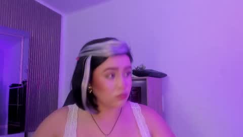Snapshot of jeannewilliams_ chatting on 05/19/26, 12:11 Jeanne Williams online show from 05/19/26, 12:11