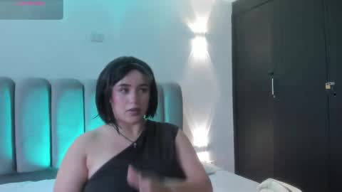 Snapshot of jeannewilliams_ chatting on 05/30/26, 12:24 Jeanne Williams online show from 05/30/26, 12:24