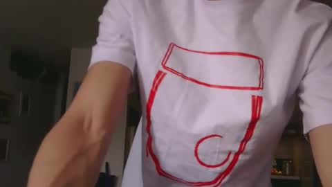 Snapshot of jeanpierbello7 chatting on 02/06/26, 07:50 jean pier bello Silva online show from 02/06/26, 07:50