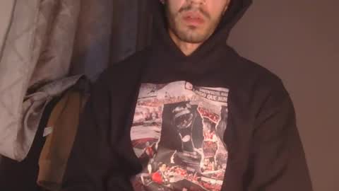 Snapshot of jeanpierbello7 chatting on 02/20/26, 12:40 jean pier bello Silva online show from 02/20/26, 12:40