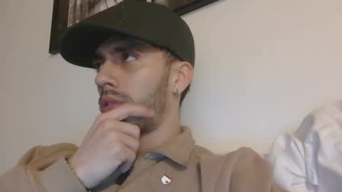 Snapshot of jeanpierbello7 chatting on 02/22/26, 03:18 jean pier bello Silva online show from 02/22/26, 03:18