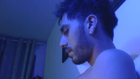 Snapshot of jeanpierbello7 chatting on 02/24/26, 02:42 jean pier bello Silva online show from 02/24/26, 02:42