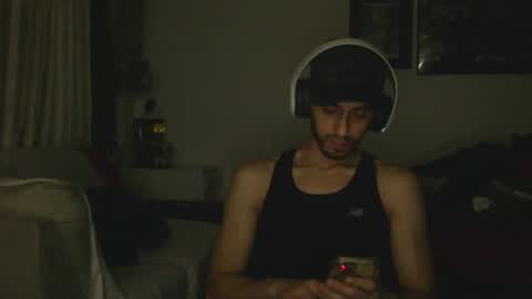 Snapshot of jeanpierbello7 chatting on 03/27/26, 04:29 jean pier bello Silva online show from 03/27/26, 04:29