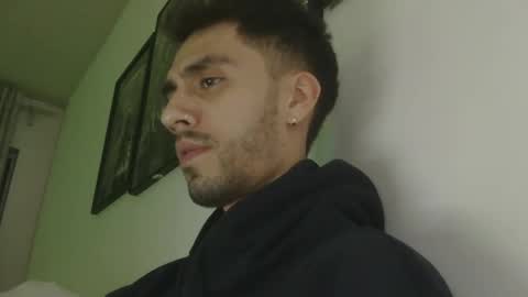 Snapshot of jeanpierbello7 chatting on 04/03/26, 05:05 jean pier bello Silva online show from 04/03/26, 05:05