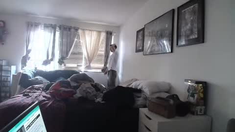 Snapshot of jeanpierbello7 chatting on 05/06/26, 08:58 jean pier bello Silva online show from 05/06/26, 08:58
