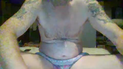 jearnold811938547 online show from 10/04/25, 12:19