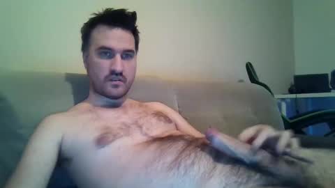 Snapshot of jebeni18 chatting on 01/30/25, 08:10 somefucker6666 online show from 01/30/25, 08:10