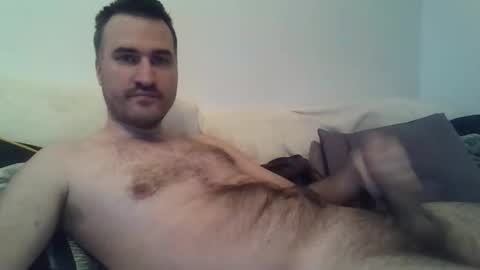 Snapshot of jebeni18 chatting on 11/10/25, 11:31 somefucker6666 online show from 11/10/25, 11:31