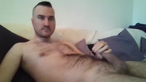 Snapshot of jebeni18 chatting on 04/17/26, 04:32 somefucker6666 online show from 04/17/26, 04:32