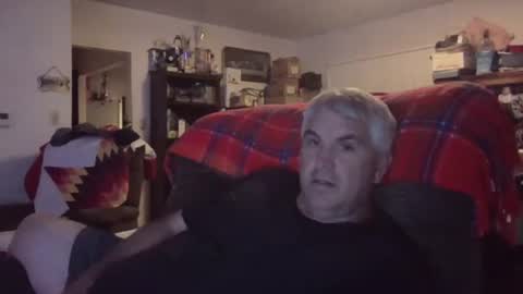 dadbody71 online show from 05/20/26, 04:07