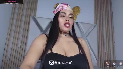 Jeen Taylor online show from 09/30/25, 08:58