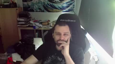 Snapshot of jeetzys chatting on 04/17/26, 12:08 you may know me lol online show from 04/17/26, 12:08