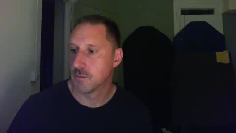 Snapshot of jef74700 chatting on 04/12/26, 05:01 Jrme online show from 04/12/26, 05:01