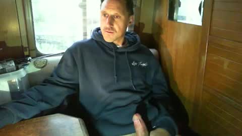 Snapshot of jef74700 chatting on 05/15/26, 05:36 Jrme online show from 05/15/26, 05:36