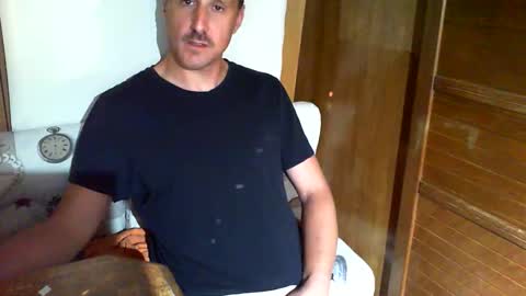 Snapshot of jef74700 chatting on 05/21/26, 06:09 Jrme online show from 05/21/26, 06:09