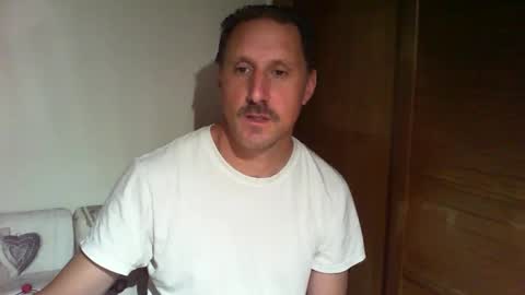 Snapshot of jef74700 chatting on 05/27/26, 04:31 Jrme online show from 05/27/26, 04:31
