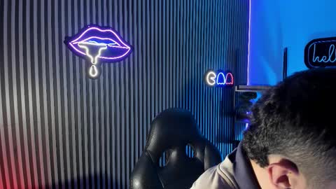 Snapshot of jefer_rick chatting on 11/29/25, 12:19 Jeff online show from 11/29/25, 12:19