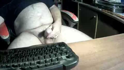 Snapshot of jeff_40962 chatting on 03/03/25, 08:27 Jeffrey Sinclair online show from 03/03/25, 08:27