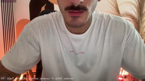 Jeff and Mugi  Independent model online show from 11/10/25, 03:55