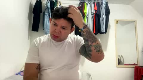 Snapshot of jeff_sexy754 chatting on 11/03/25, 10:21 jeff_sexy754 online show from 11/03/25, 10:21