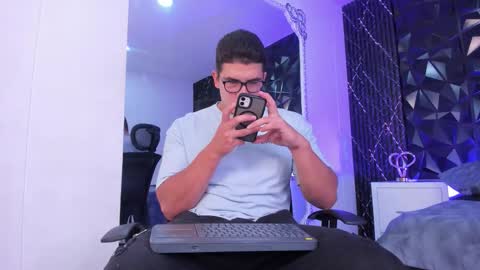 Jeff online show from 12/13/25, 08:14