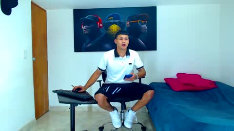 Snapshot of jeffer21_hot chatting on 01/08/25, 05:05 jeffer21_hot online show from 01/08/25, 05:05