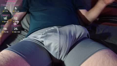 Snapshot of jeffsteel chatting on 09/28/25, 01:16 Jeff online show from 09/28/25, 01:16