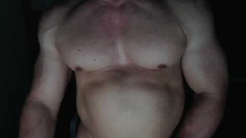 Snapshot of jefmuscletw chatting on 02/22/25, 03:23 brayam online show from 02/22/25, 03:23