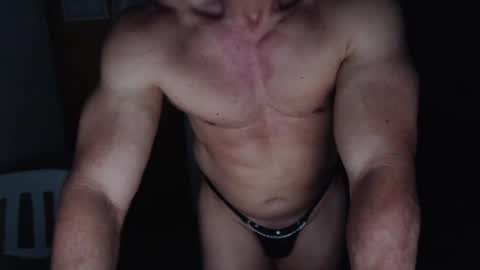 Snapshot of jefmuscletw chatting on 03/02/25, 03:13 brayam online show from 03/02/25, 03:13