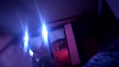 Snapshot of jefrojethro chatting on 11/19/25, 12:05 jefrojethro online show from 11/19/25, 12:05