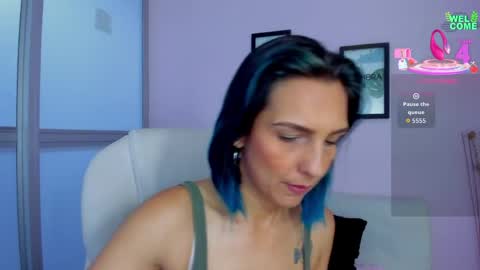 Snapshot of jeidy_arboledaa chatting on 05/15/26, 11:28 Jeidy online show from 05/15/26, 11:28