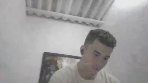 Snapshot of jeisonhoz chatting on 09/15/25, 09:53 jeisonfit online show from 09/15/25, 09:53