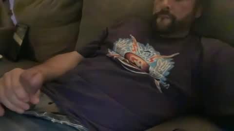 Snapshot of jellyfishfun chatting on 12/22/24, 10:17 Guy Jones online show from 12/22/24, 10:17