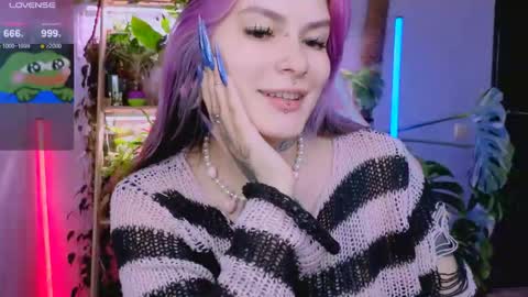 Snapshot of jelyaa chatting on 05/10/26, 02:44 Jelya online show from 05/10/26, 02:44