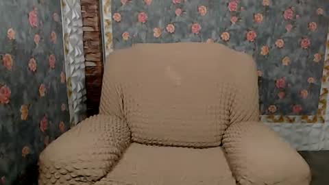 Snapshot of jemm36 chatting on 01/06/25, 12:02 Jem online show from 01/06/25, 12:02