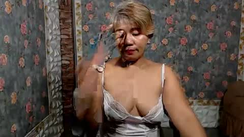 Snapshot of jemm36 chatting on 01/12/25, 11:39 Jem online show from 01/12/25, 11:39