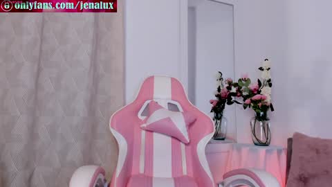 Jennalux online show from 12/04/24, 05:05