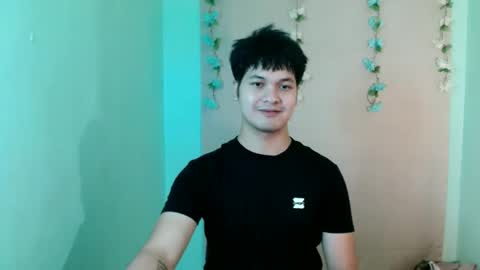 Snapshot of jeneffer_halo chatting on 03/27/26, 12:16 jeneffer_halo online show from 03/27/26, 12:16