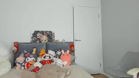 Dolly online show from 01/26/25, 04:20