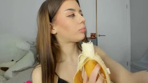 Dolly online show from 02/27/25, 04:21