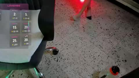 Angie online show from 10/15/25, 02:17