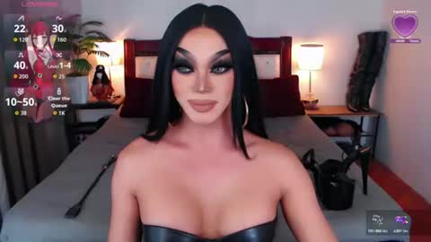 Snapshot of jenifers_body chatting on 07/07/26, 02:03 Queen Jenifer online show from 07/07/26, 02:03